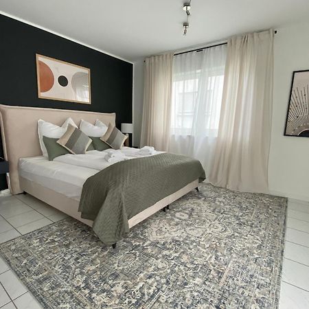 Moderne Wohnung Mit Terrasse & Parkplatz; Naehe Bwzk & Amazon Koblenz  Dış mekan fotoğraf