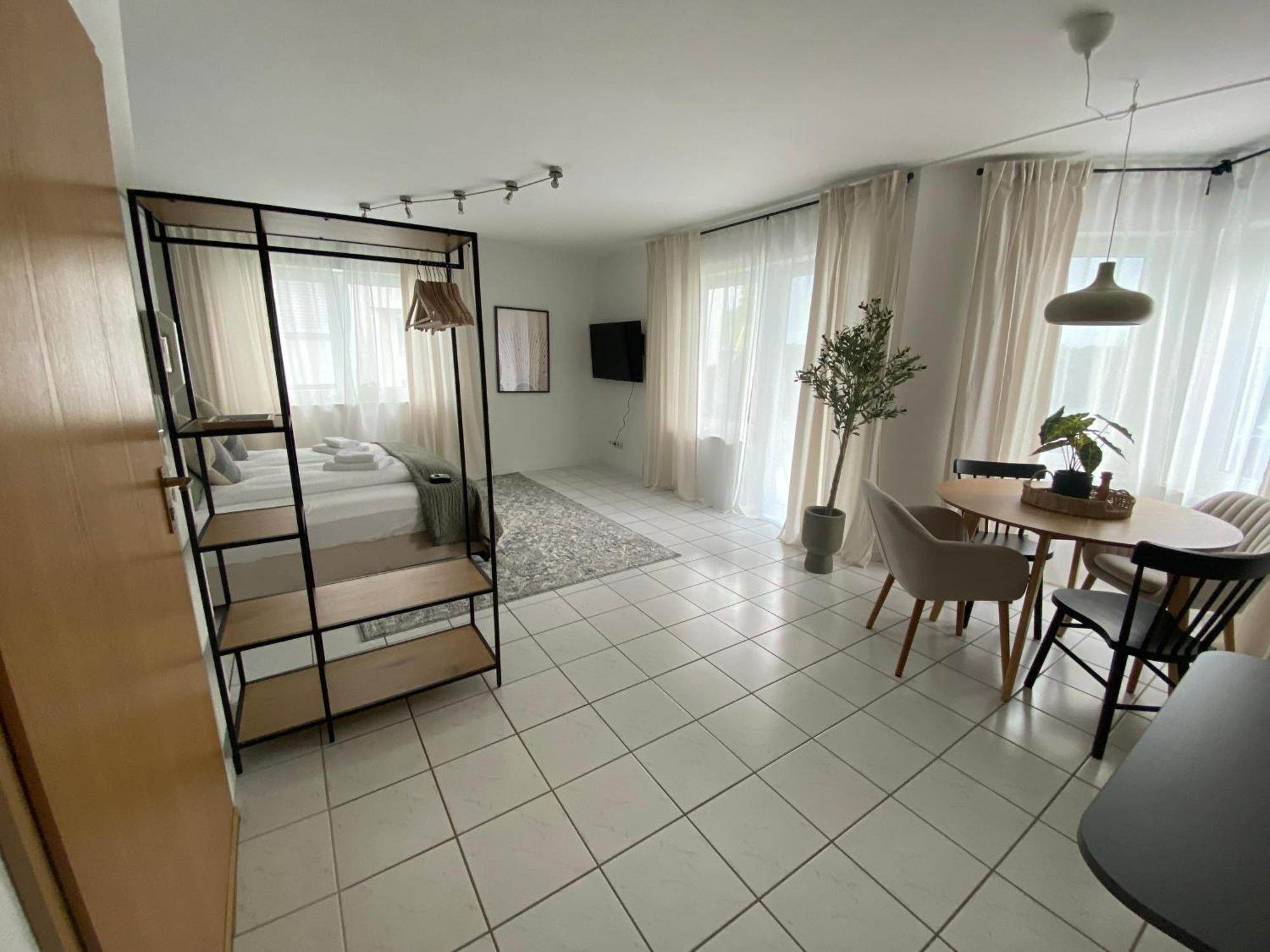 Moderne Wohnung Mit Terrasse & Parkplatz; Naehe Bwzk & Amazon Koblenz  Dış mekan fotoğraf
